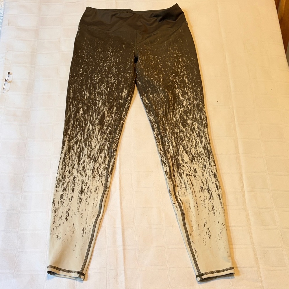 Hylete Earth Tone Leggings in Olive Green